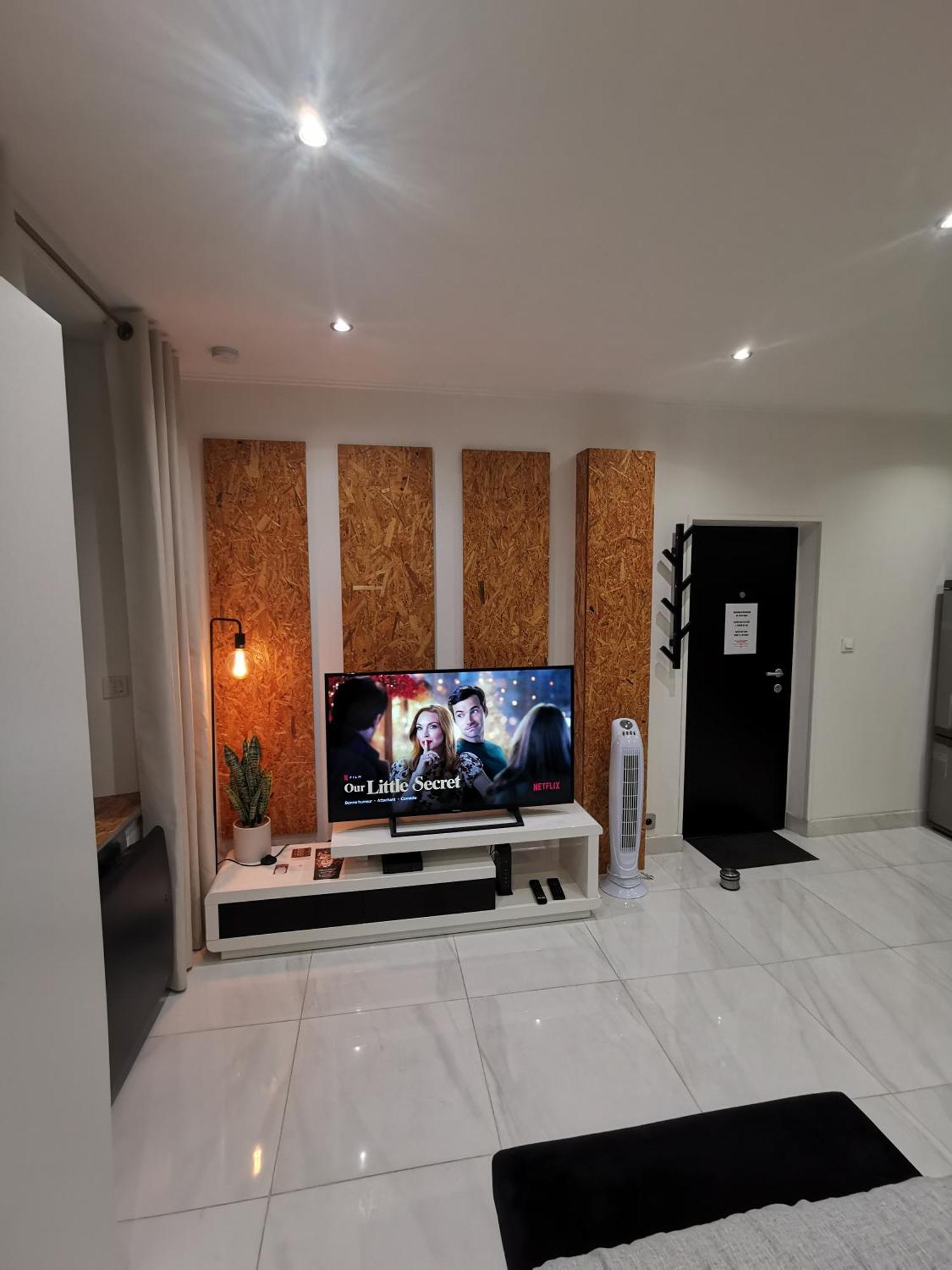 Studio Cosy Proche Paris Et Versailles Le Port-Marly Εξωτερικό φωτογραφία